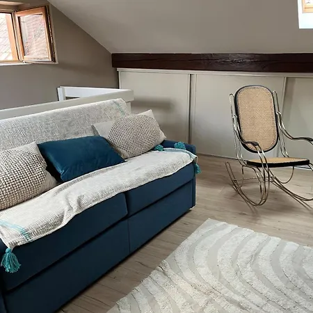 Le Petit Nid De Avec Parking Prive Apartament